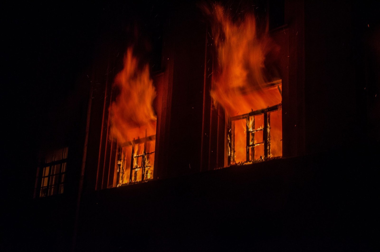 AI-generated illustration of a hospital fire emergency at PIMS in Islamabad, Pakistan